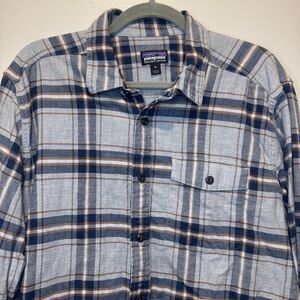 Patagonia Men's Lightweight Fjord Flannel Shirt Gray Blue Plaid Size M